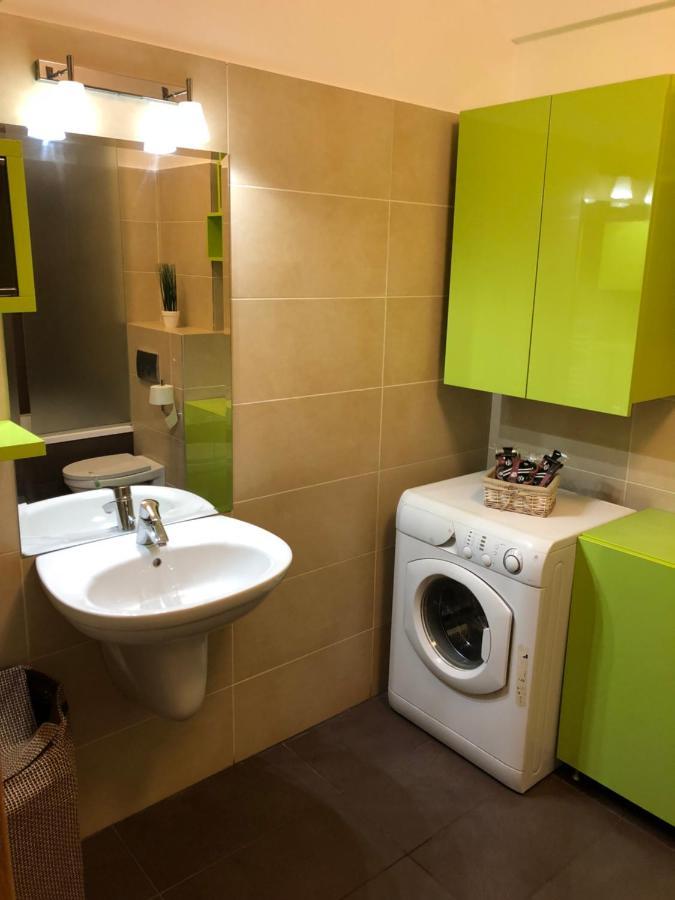 Mivardomi Accommodation คลูจ-นาโปกา ภายนอก รูปภาพ